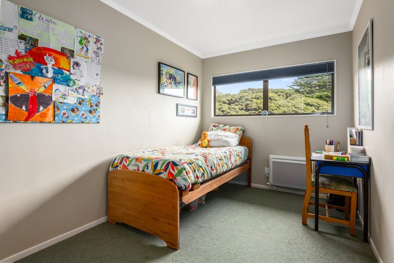 24 The Sounding, Whitby, Porirua - Carousel 24