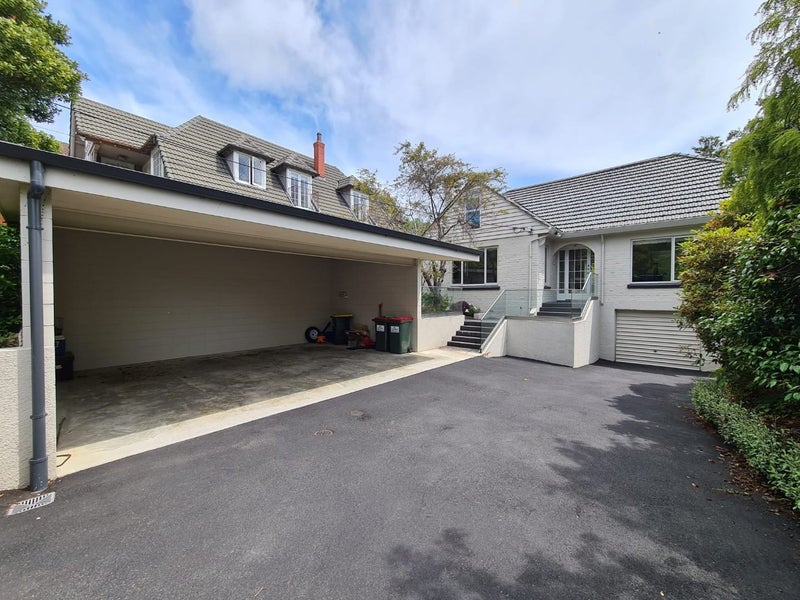 41 Tolcarne Avenue, Maori Hill, Dunedin - Carousel 1