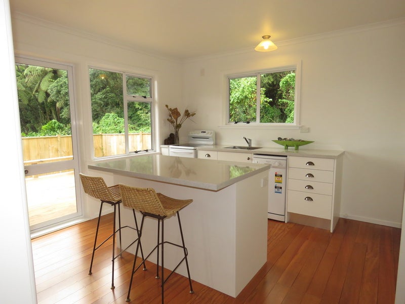 9A Tupoki Street, Glen Avon, New Plymouth - Carousel 2