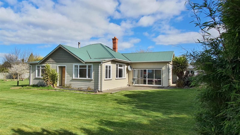 1 Edward Street, Waimate, Waimate - Carousel 1