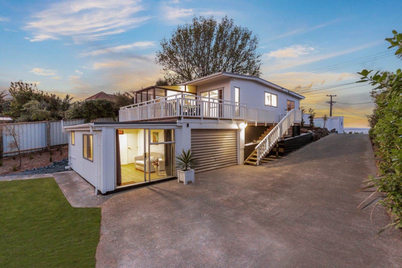 54 Wade River Road, Stanmore Bay, Whangaparaoa - Carousel 2