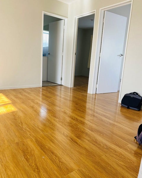 82 Sykes Road, Weymouth, Auckland - Carousel 2