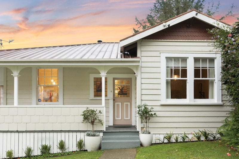 1 King Street, Paeroa, Paeroa - Carousel 1