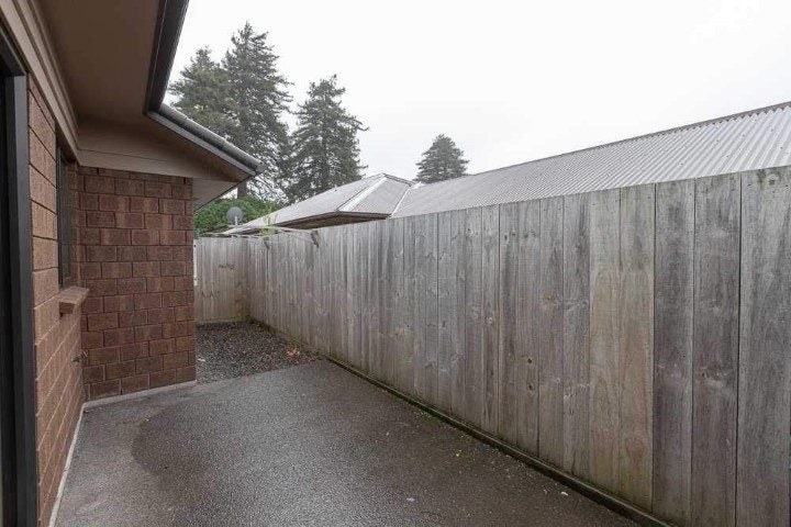 1/108 Old Farm Road, Hamilton East, Hamilton - Carousel 12