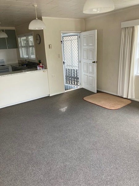 42 Vincent Street, Howick, Auckland - Carousel 2