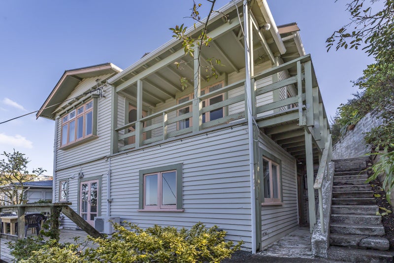 78 Farnham Street, Mornington, Wellington - Carousel 1