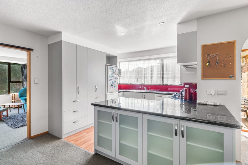 40 Ben Nevis Drive, Broomfield, Christchurch - Carousel 2