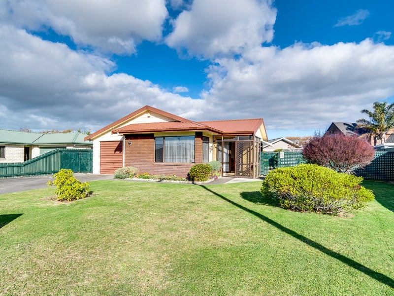 7 Whiting Crescent, Greenmeadows, Napier - Carousel 18