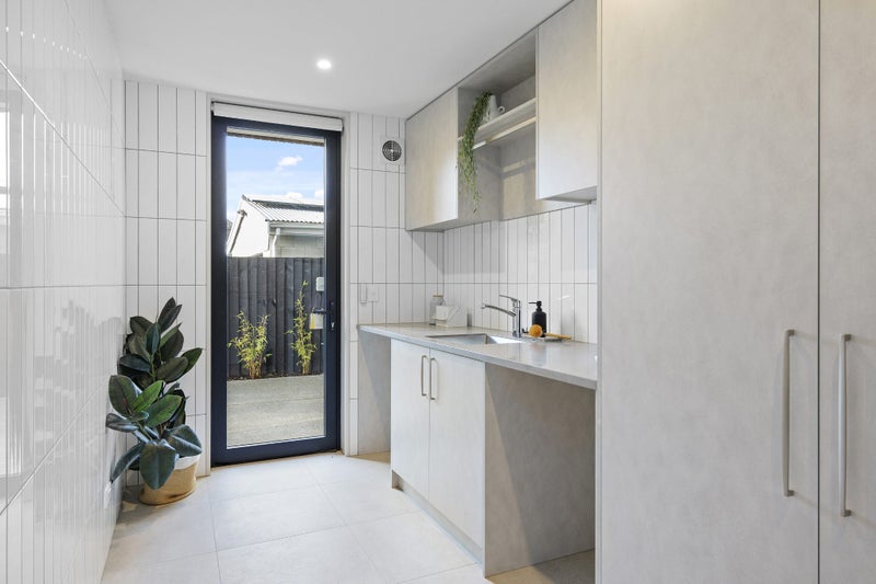 18 Kauri Street, Riccarton, Christchurch - Carousel 23