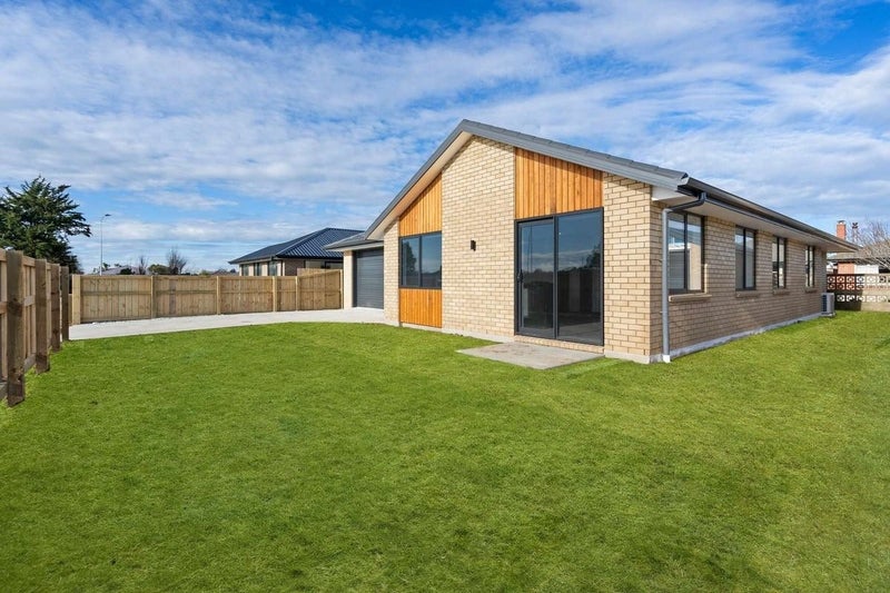 19 Scully Place, Strathern, Invercargill - Carousel 1