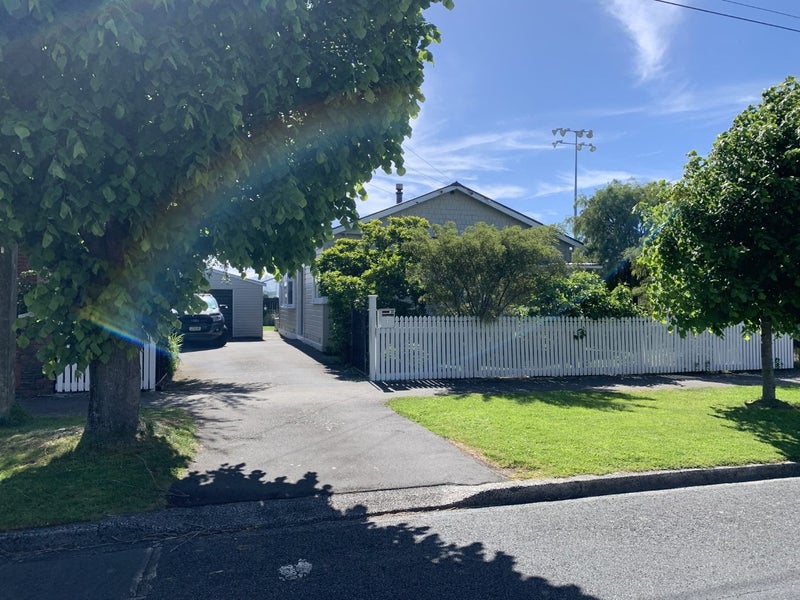 167 Surrey Street, Saint Clair, Dunedin - Carousel 1