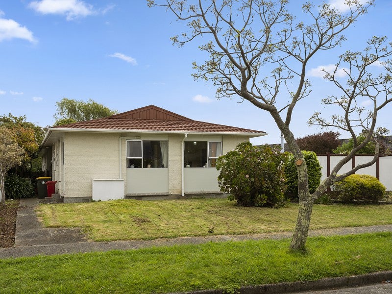 33A NIMMO Avenue, WAIKANAE BEACH, WAIKANAE - Carousel 1