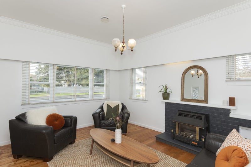 24 CRAIG ROAD, Kaiti, Gisborne - Carousel 2