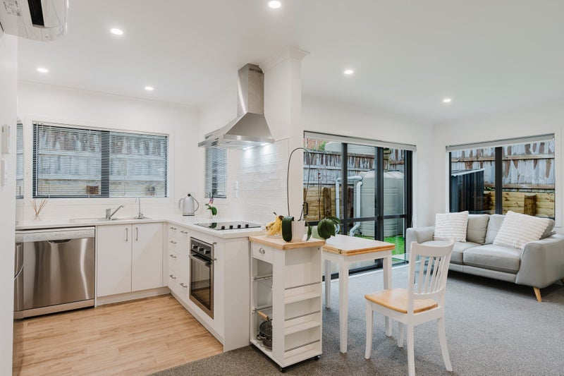 3/90 Newcastle Road, Dinsdale, Hamilton - Carousel 2