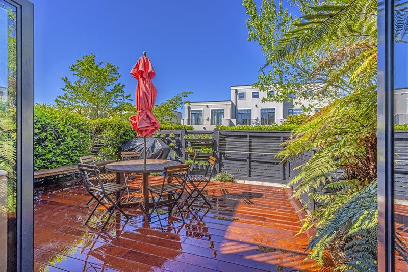 3 Millcreek Lane, Northwood, Christchurch - Carousel 2