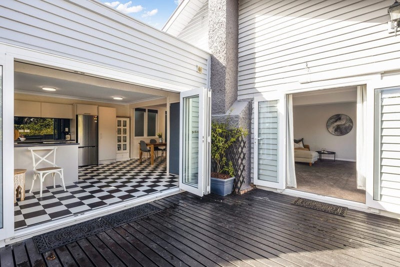 20 Taft Street, Brooklyn, Wellington - Carousel 2