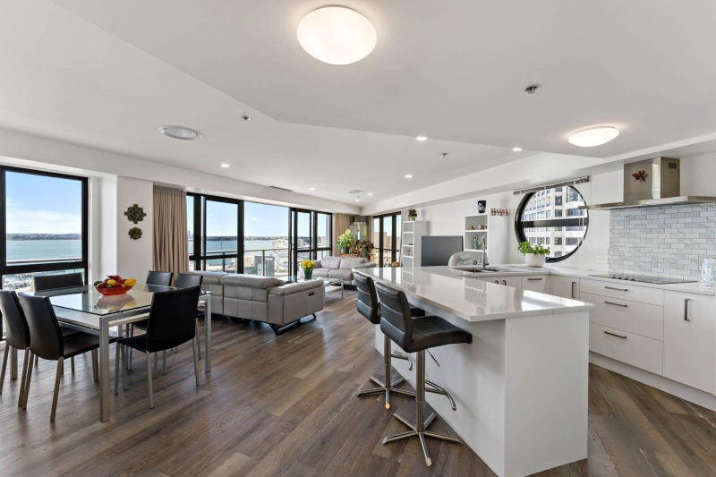 1007/1 Hobson Street, Auckland Central, Auckland - Carousel 2