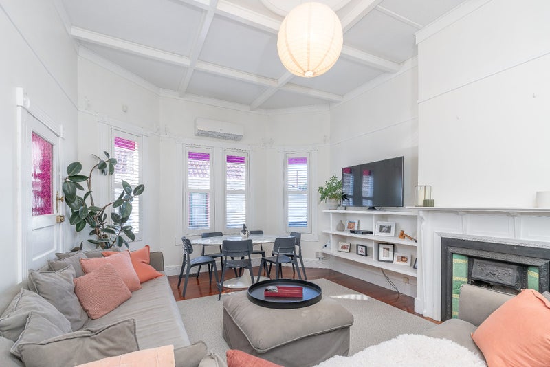 10 Columbia Road, Sandringham, Auckland - Carousel 2