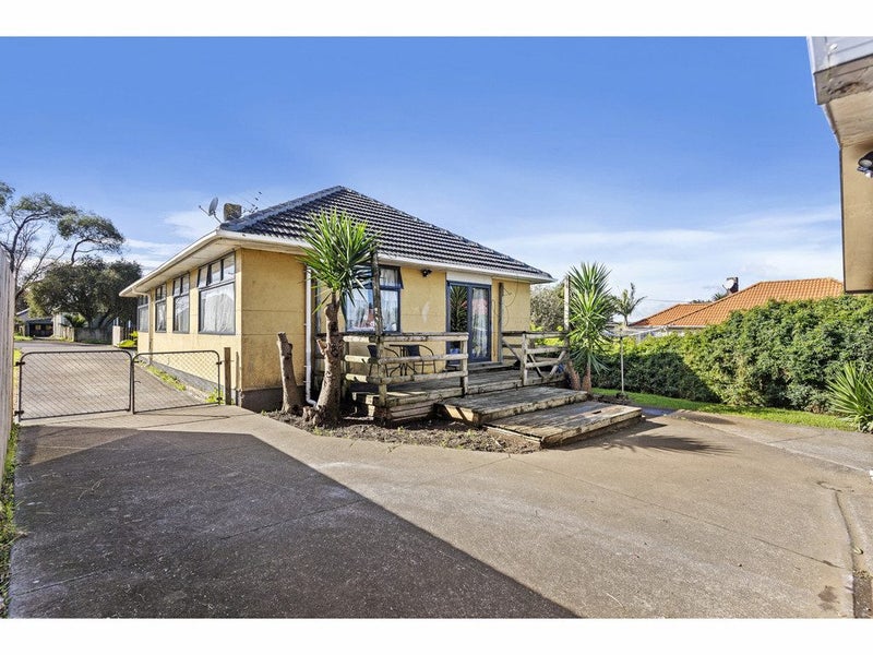 1 Bardia Road, Panmure, Auckland - Carousel 2