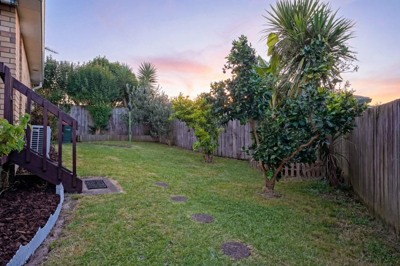 9 Wattle Road, Sunnyvale, Auckland - Carousel 25