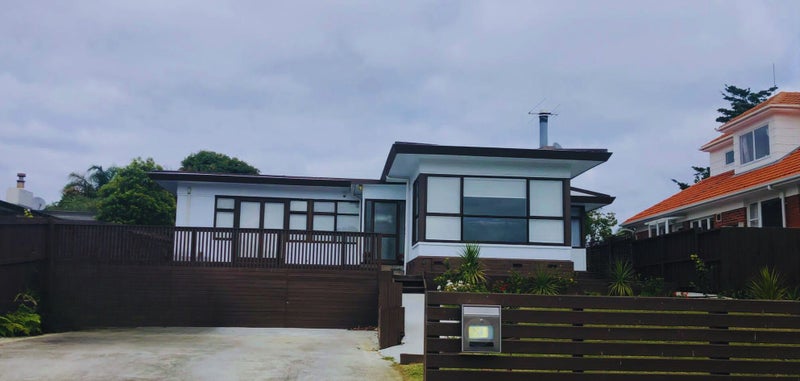13 Dryden Avenue, Papatoetoe, Auckland - Carousel 1