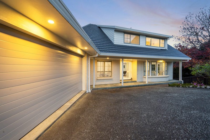 44 Ravenstone Place, Chatswood, Auckland - Carousel 2