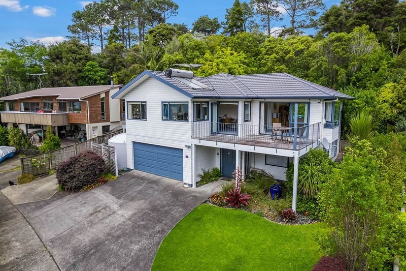 37 Cochrane Avenue, Arkles Bay, Whangaparāoa - Carousel 2