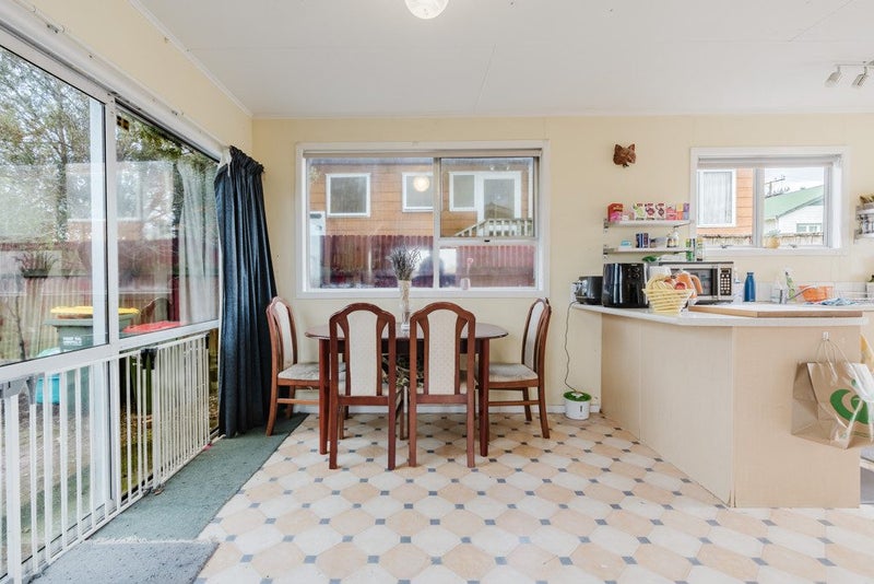 31 Mahoe Street, Melville, Hamilton - Carousel 2