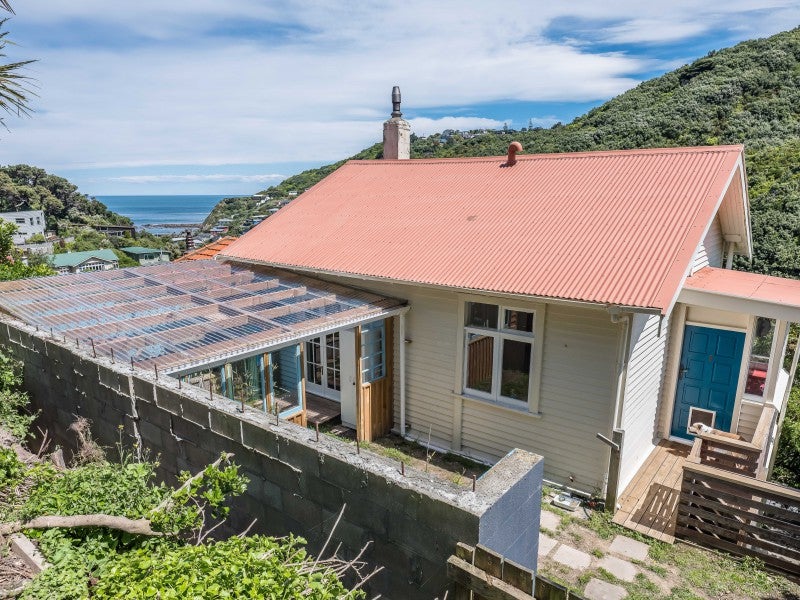 175 Houghton Bay Road, Houghton Bay, Wellington - Carousel 1
