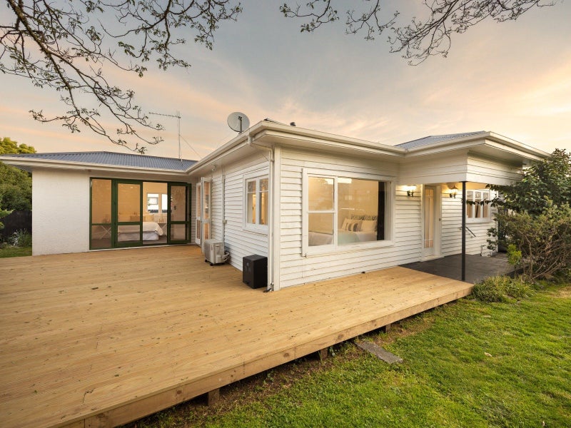 121A Forest Lake Road, Forest Lake, Hamilton - Carousel 3