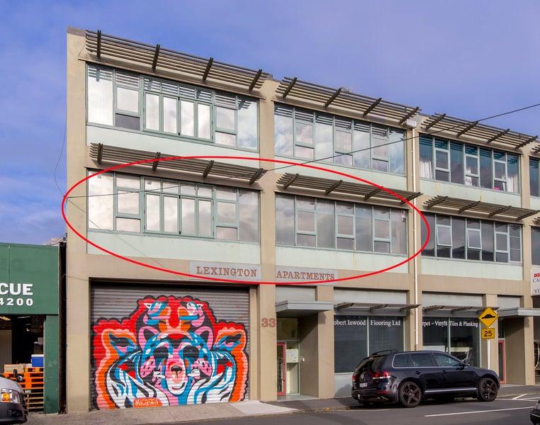 1/33 Hania Street, Mount Victoria, Wellington - Carousel 1