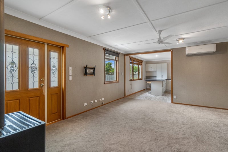 307 Shakespeare Street, Leamington, Cambridge - Carousel 2