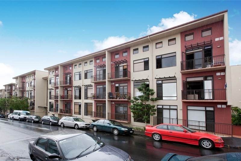 1H/11 Charlotte Street, Eden Terrace, Auckland - Carousel 1