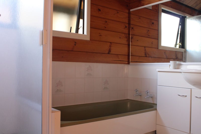 14 Brookview Court, Queenwood, Hamilton - Carousel 10