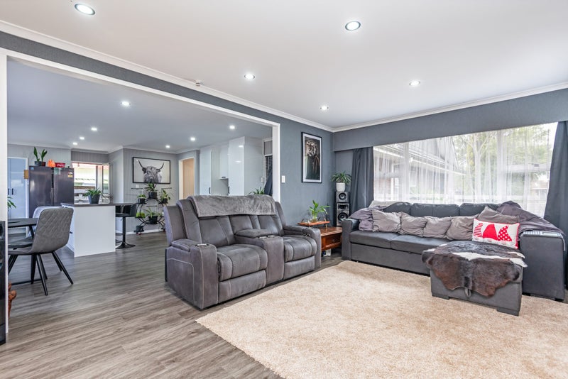 63 Langley Avenue, Milson, Palmerston North - Carousel 2