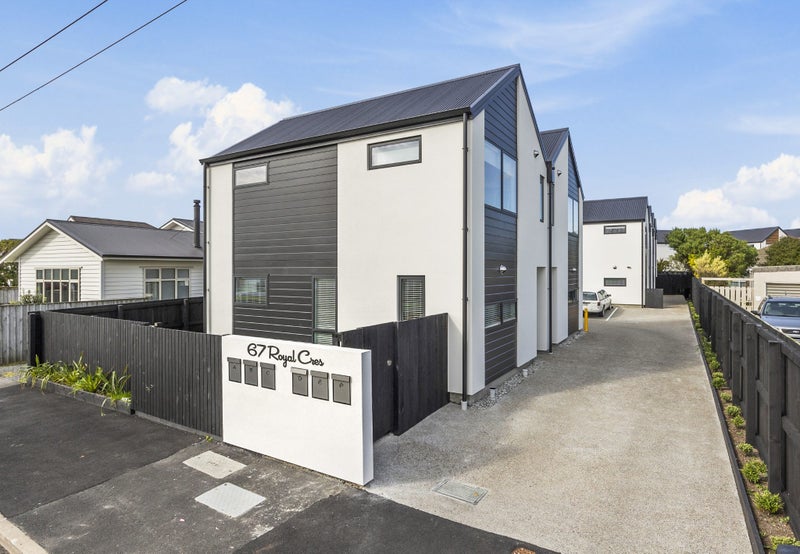 67C Royal Crescent, Saint Kilda, Dunedin - Carousel 2