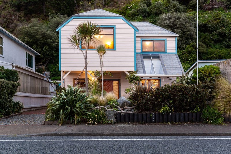 146 Breaker Bay Road, Breaker Bay, Wellington - Carousel 1