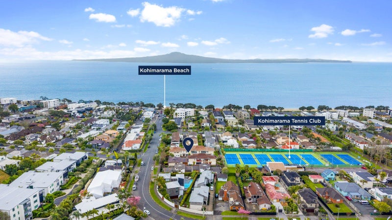 2/4 Melanesia Road, Kohimarama, Auckland - Carousel 1