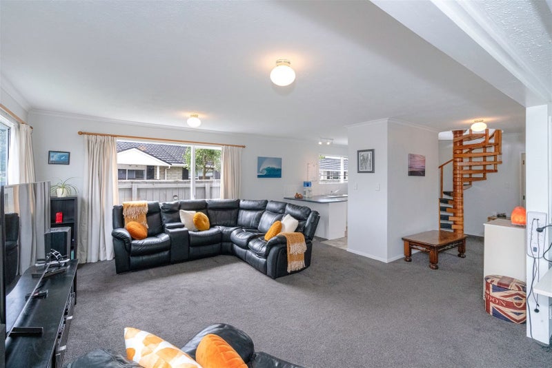 9A Olive Terrace, Paraparaumu Beach, Paraparaumu - Carousel 2
