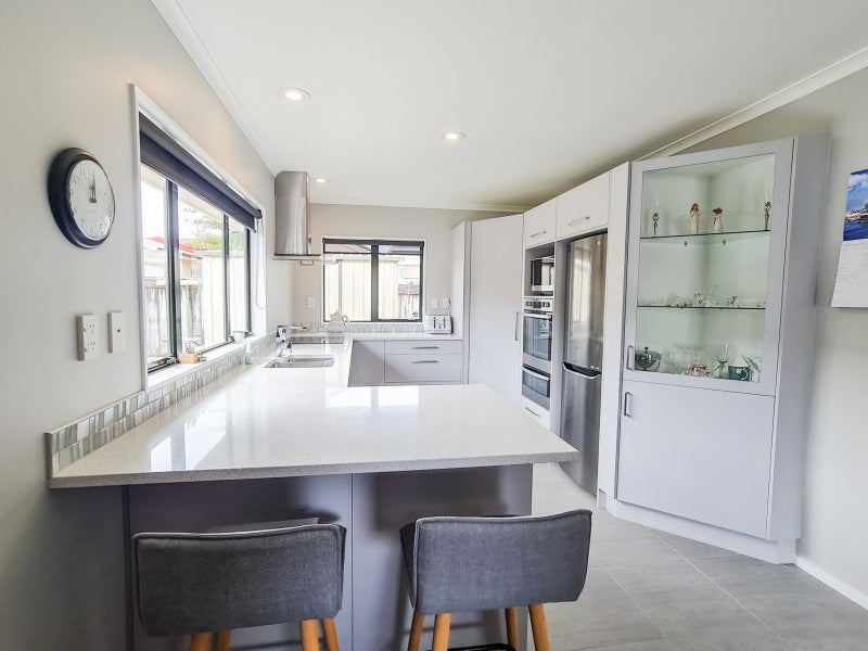 47 Limbrick Street, Terrace End, Palmerston North - Carousel 2