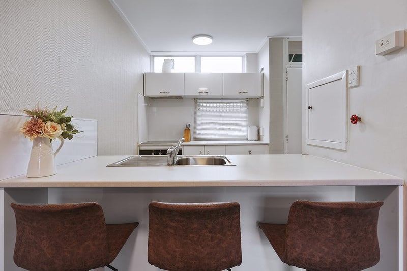 4/1 Coates Street, Hamilton East, Hamilton - Carousel 2