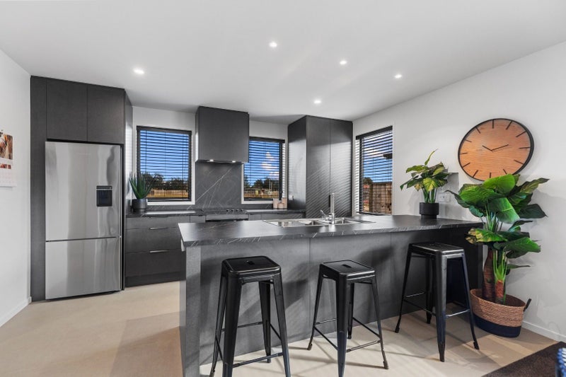 32 Tamapahore Boulevard, Papamoa Beach, Papamoa - Carousel 2