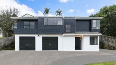 4 Seaford Place, Murrays Bay, Auckland - Carousel 1