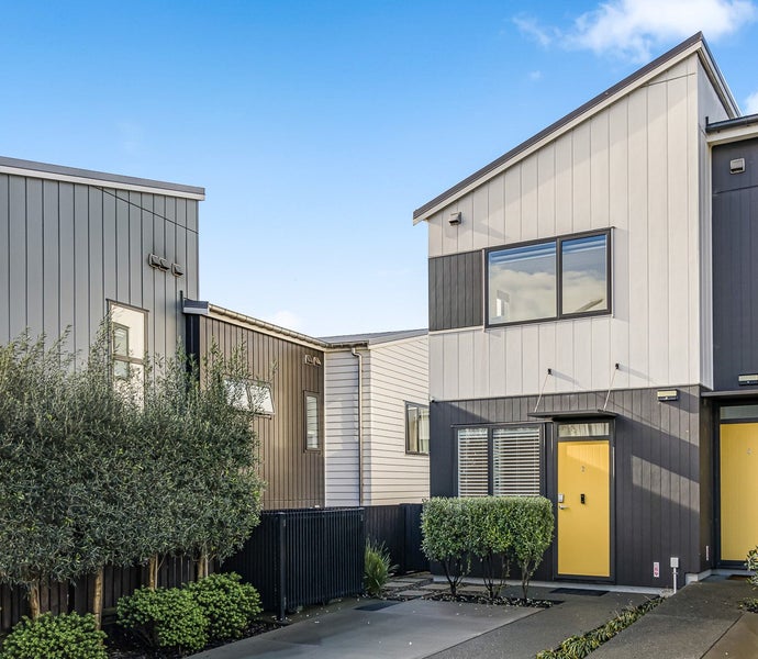 2 Hononga Lane, Northcote, Auckland - Carousel 1