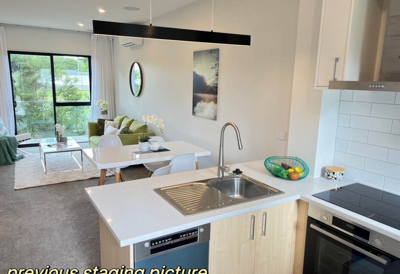 8/26 Toru Street, Te Atatu Peninsula, Auckland - Carousel 2