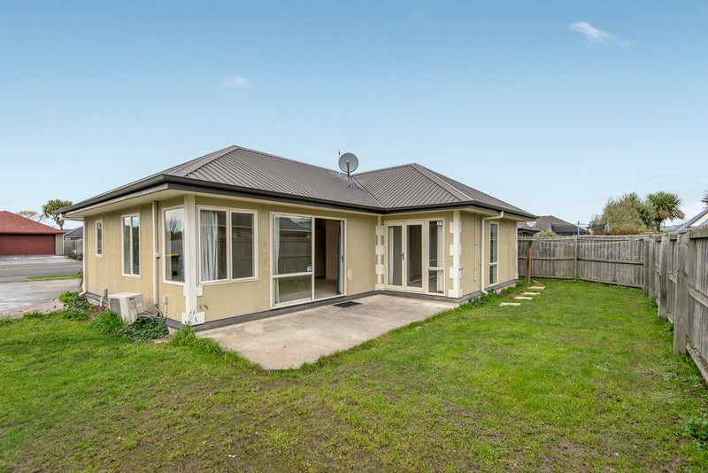 51 Farnborough Street, Aranui, Christchurch - Carousel 8