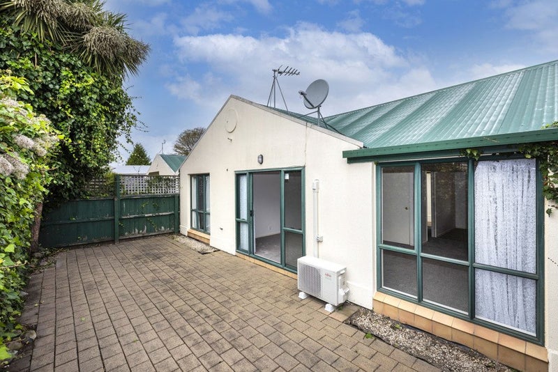 4/238 Stanmore Road, Richmond, Christchurch - Carousel 2