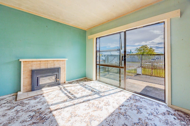 11 Kelvin Road, Maraenui, Napier - Carousel 2