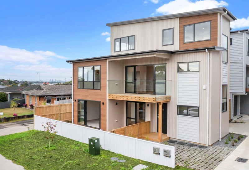 46 Cockayne Crescent, Sunnynook, Auckland - Carousel 1