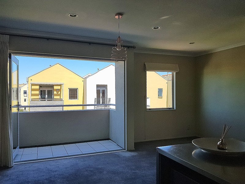 76/305 Evans Bay Parade, Hataitai, Wellington - Carousel 1